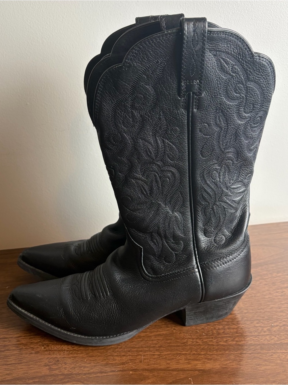 Ariat Black Embroidered Leather Western Booties riding chores